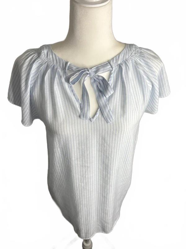 Lauren Conrad woman’s top size Small