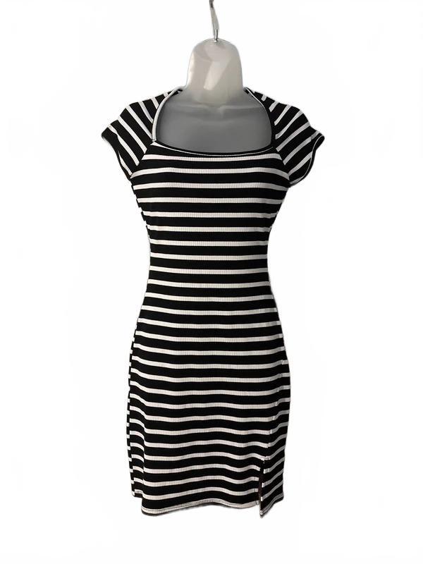 No Comment Women’s Black White Striped Cutout Bodycon Mini Dress Size Small