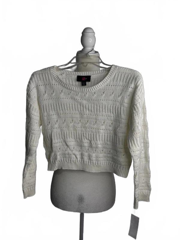 IZ girl buyer Girls sweater nwt