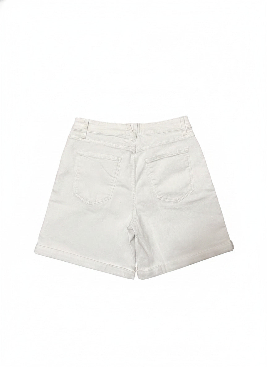Simply Vera Vera Wang Mid-Rise White Shorts Size 6