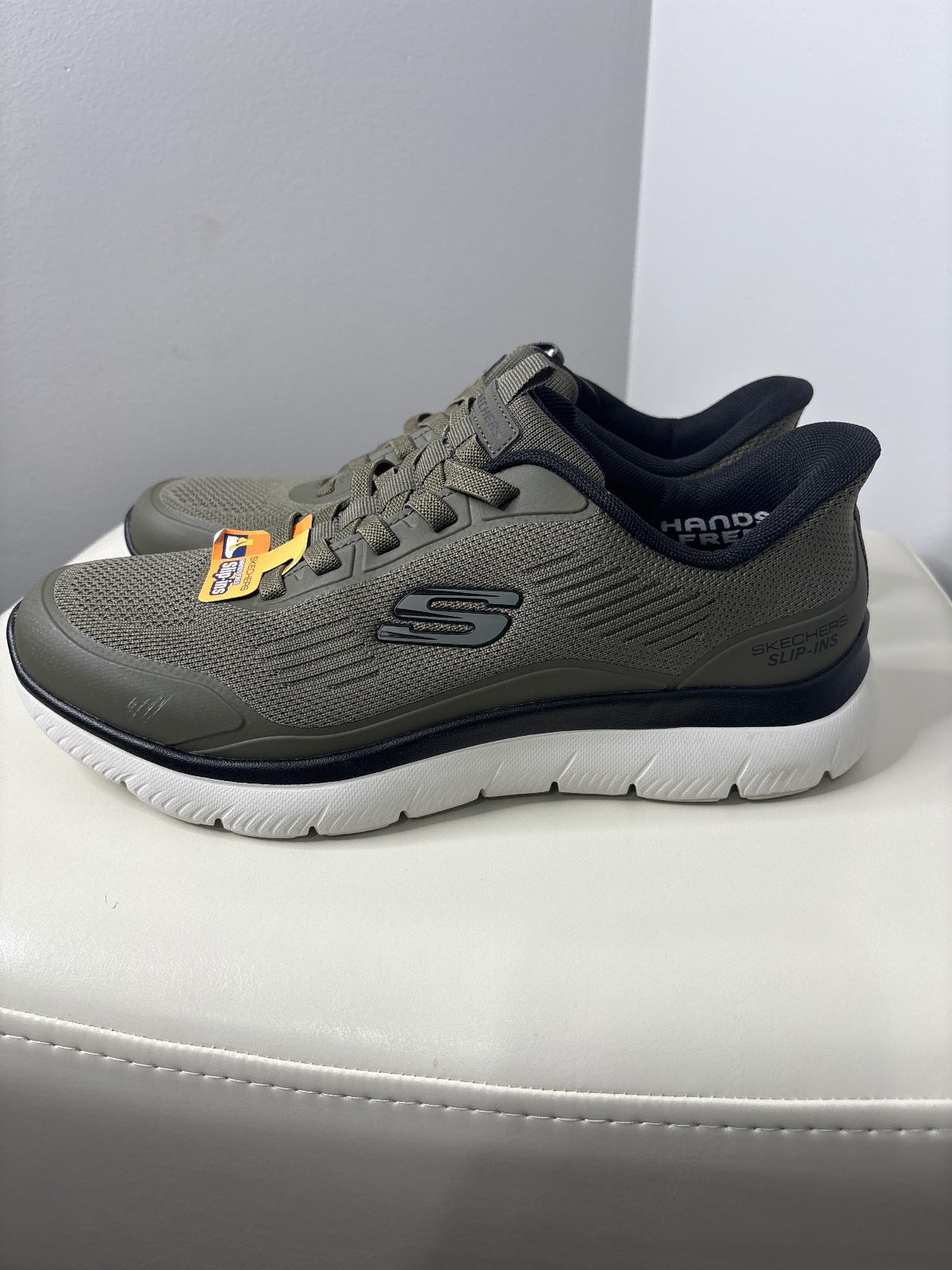 Skechers Slip-Ins Men's Athletic Sneakers Size 9 US Gray Wide Fit