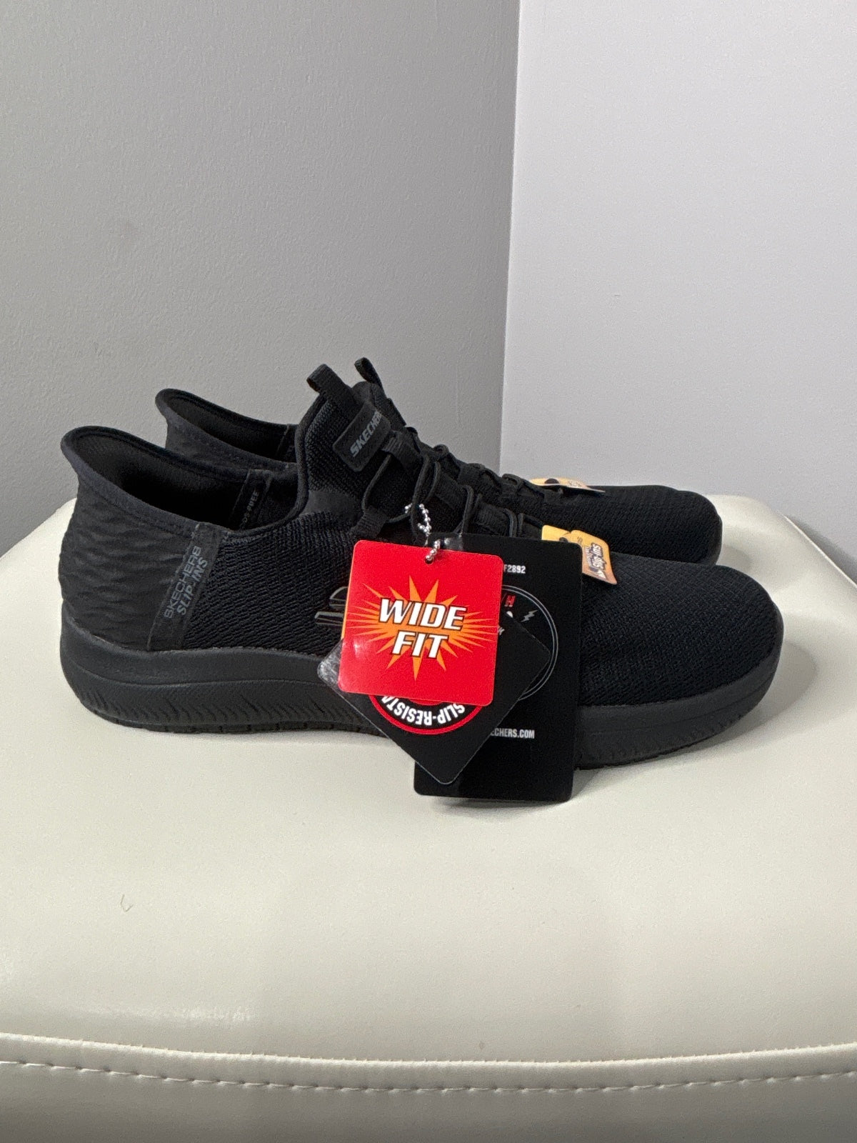 Skechers Men's Black Slip-On Wide Fit Athletic Shoes Size 8.5 US