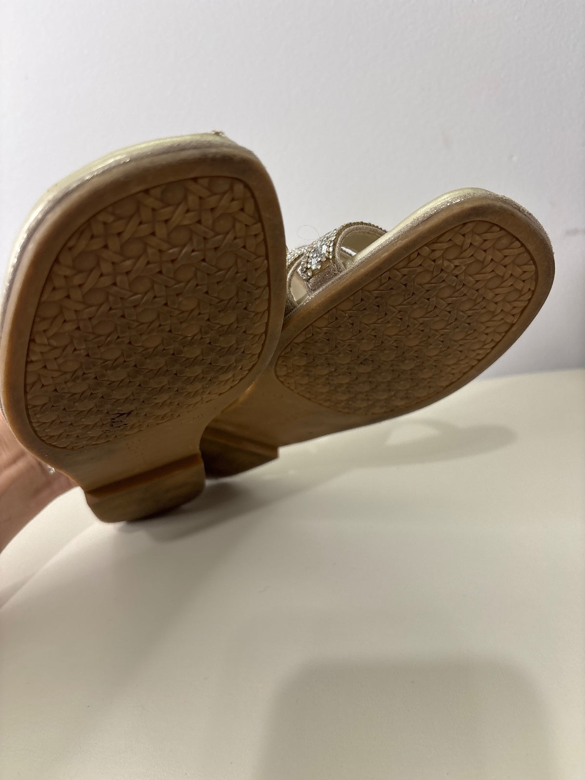 Kelly & Katie Women's Beaded Strap Slide Sandals Size 8.5M