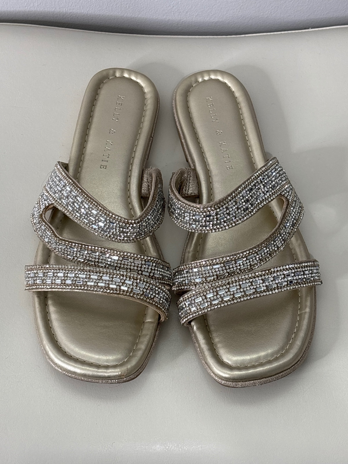 Kelly & Katie Women's Beaded Strap Slide Sandals Size 8.5M