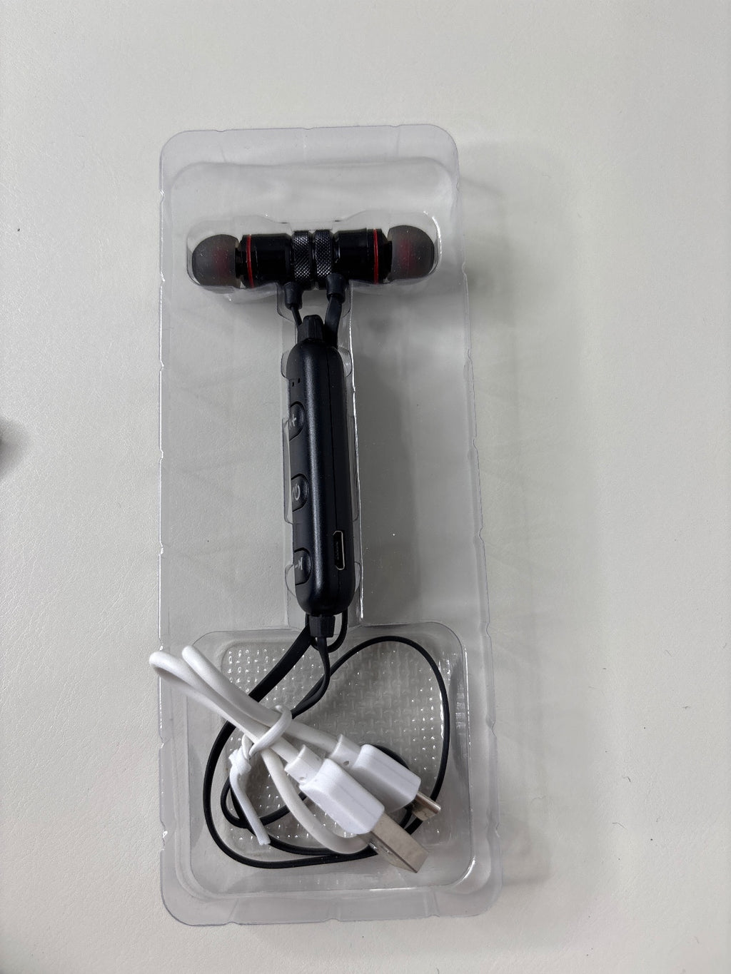 Wireless Sports Bluetooth Earbuds with Magnetic Suction Function