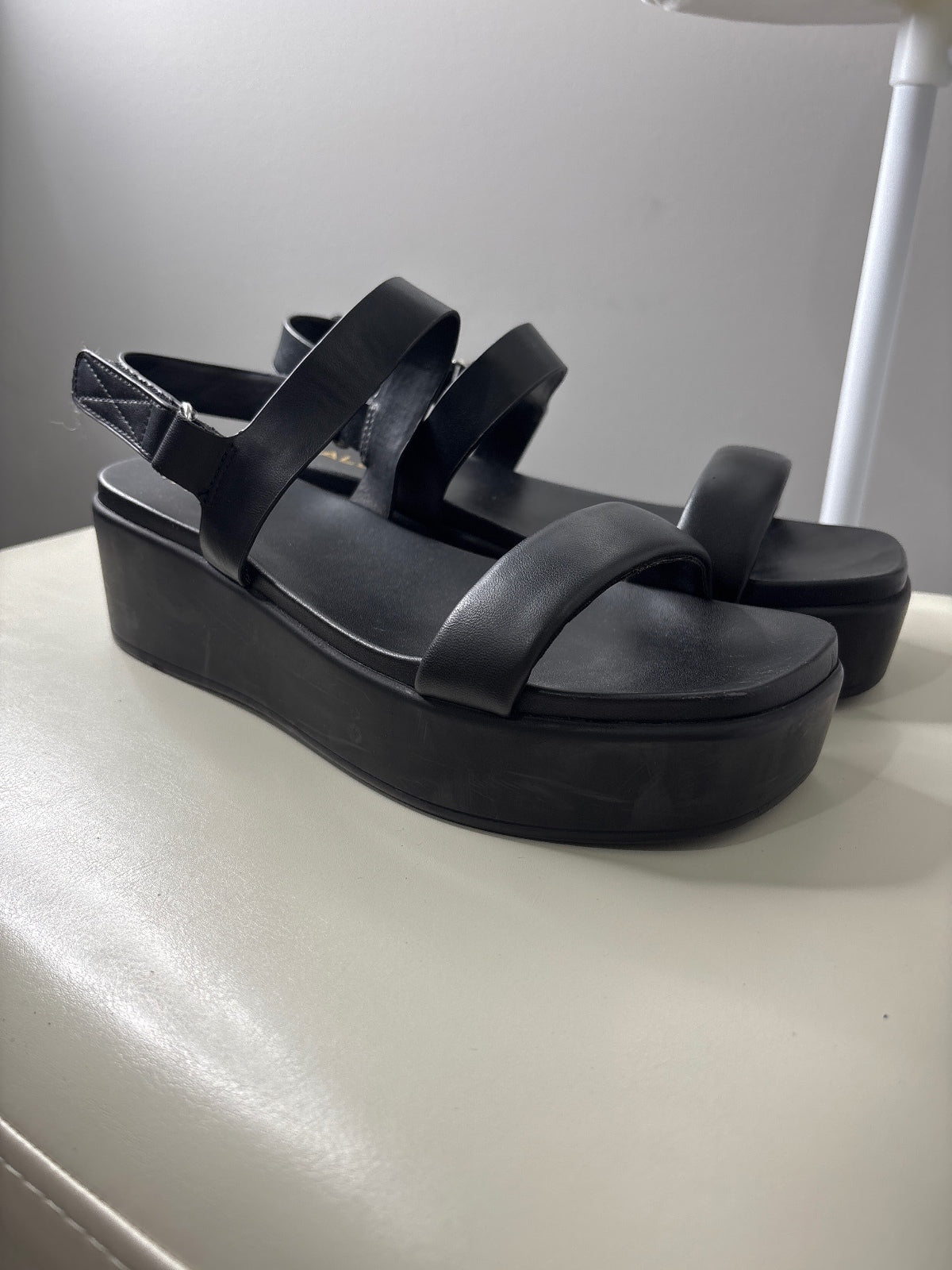 ALDO Black Platform Sandals Size 8.5