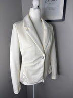 Elegant White Single-Button Blazer with Decorative Crystal Button