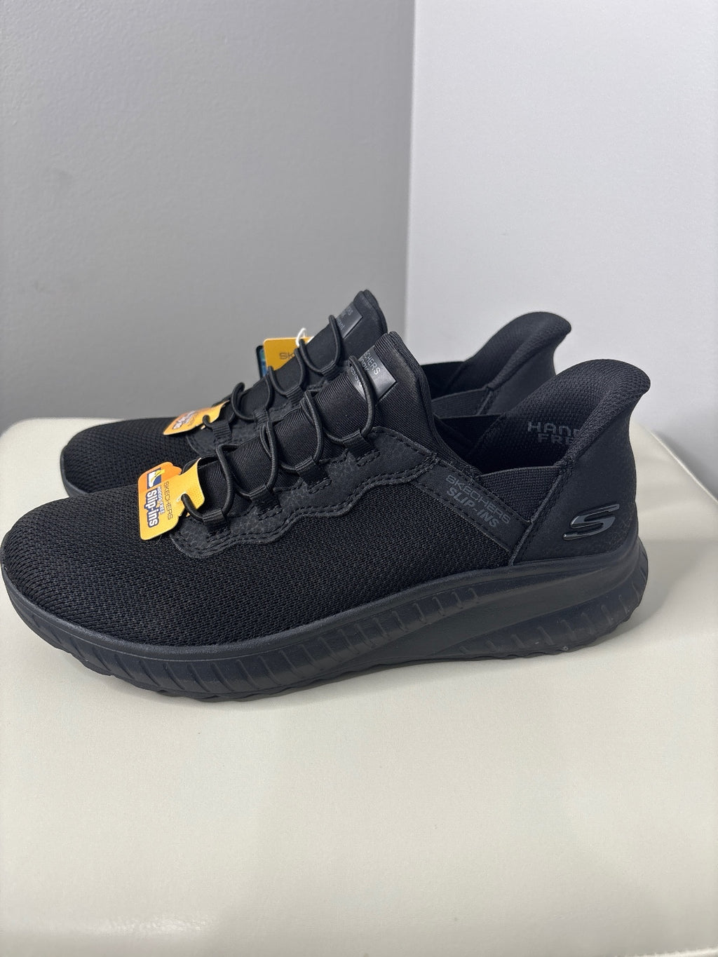 Skechers Work Slip-Resistant Black Athletic Shoes Size 7.5