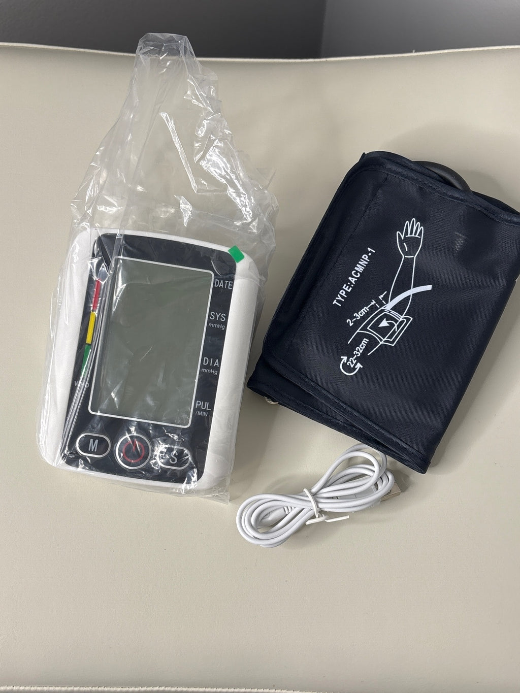 Electronic Blood Pressure Monitor with Voice Function and Digital Display