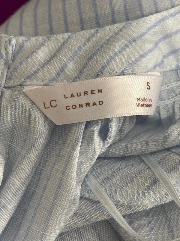 Lauren Conrad woman’s top size Small